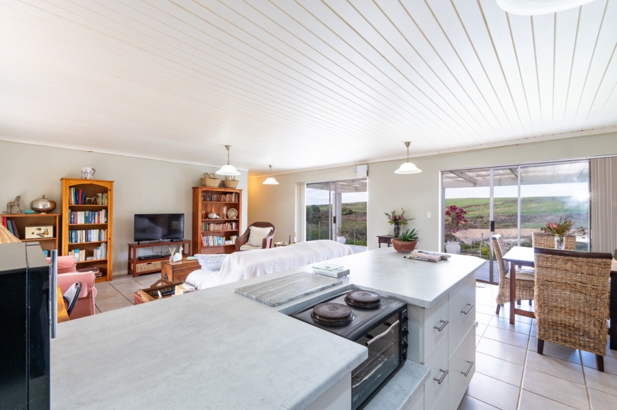 1 Bedroom Property for Sale in Napier Western Cape